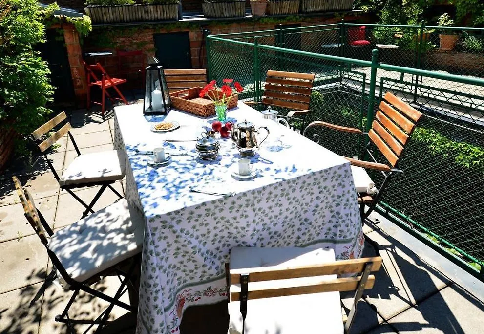Appartement Green Haven Roofgarden Penthouse In Central Area Wenen